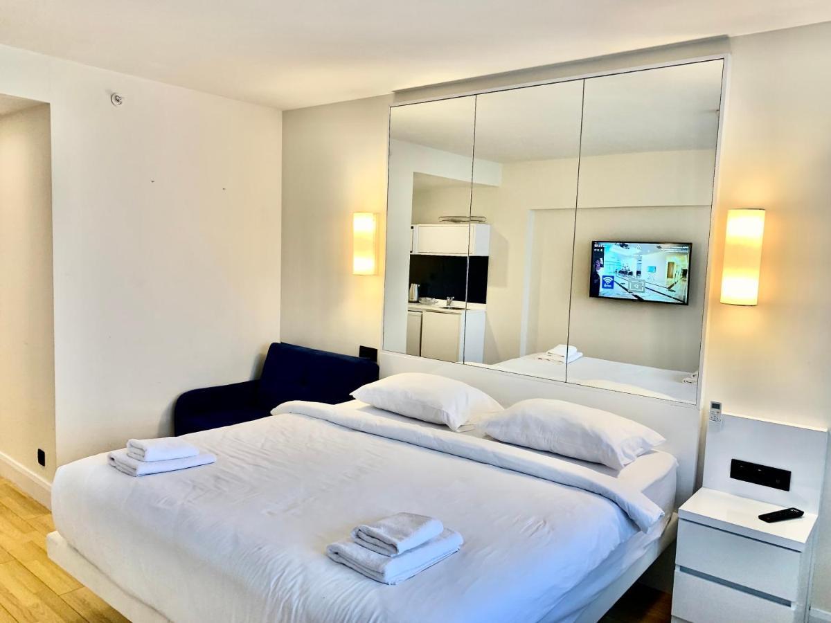 Batumi Apartments A&E Extérieur photo